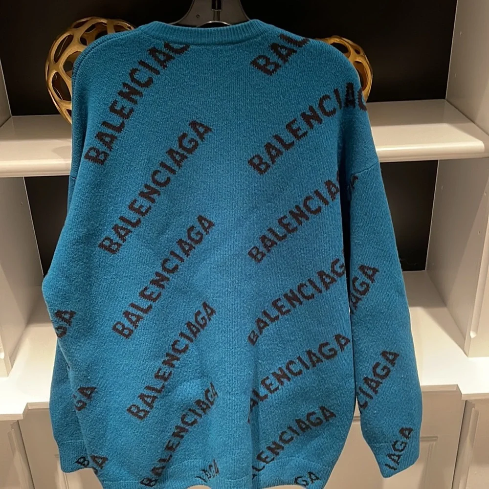 NWOT Balenciaga unisex sweater size medium. Teal and black. - Picture 4 of 6